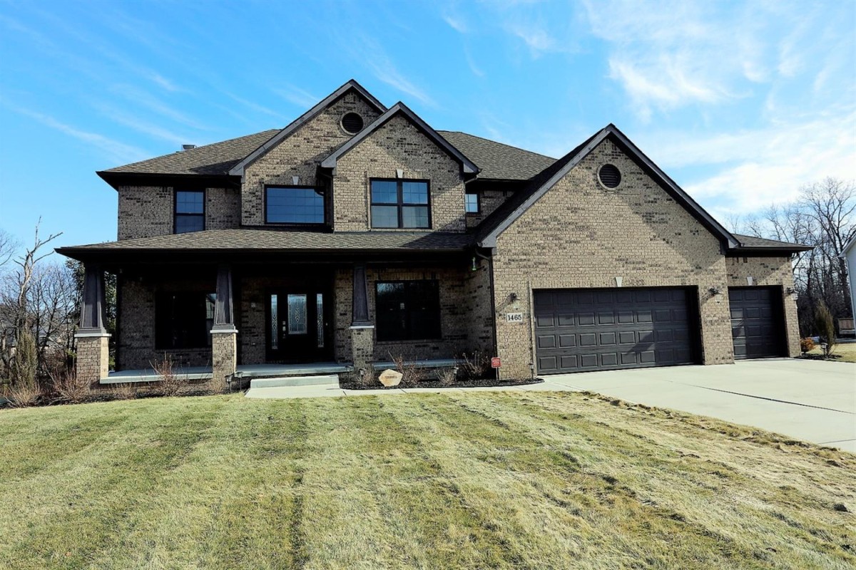 Welcome to 1465 Whispering Maples Drive Ann Arbor | Saline 